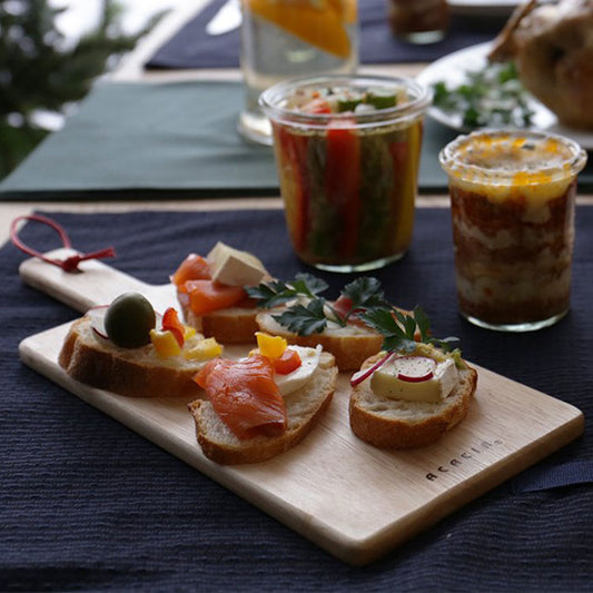 ACACIA SQUARE CUTTING BOARD Lサイズ
