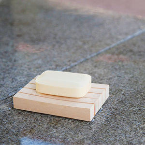 木曽の檜でつくったソープディッシュ