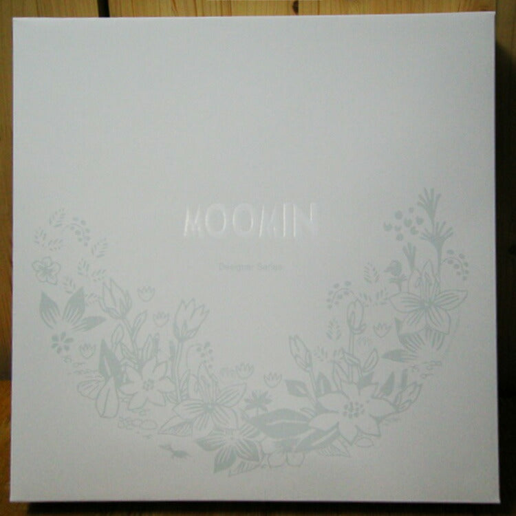 掛け時計 ムーミン ピッキング フワラー[Moomin picking flower]