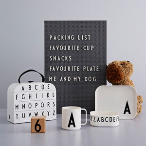 食器 クラシックinスーツケース デザインレターズ